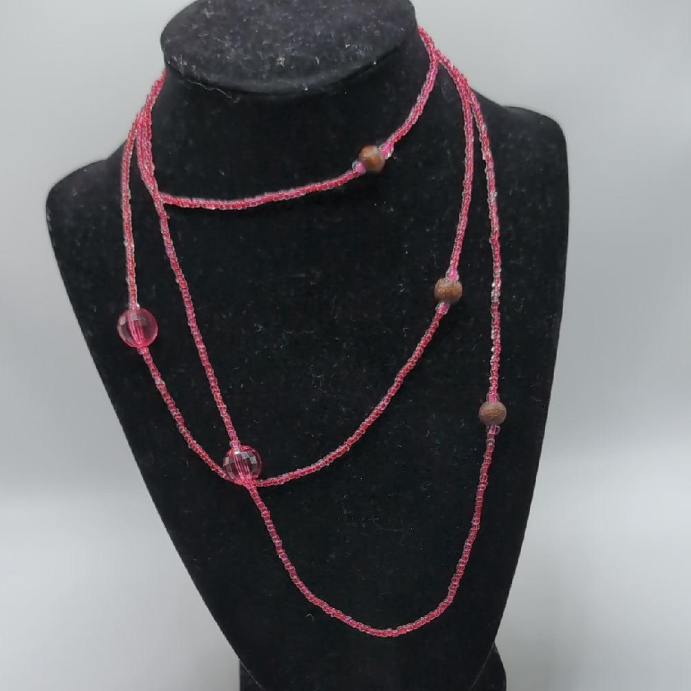 Elegant Pink Beaded Necklace